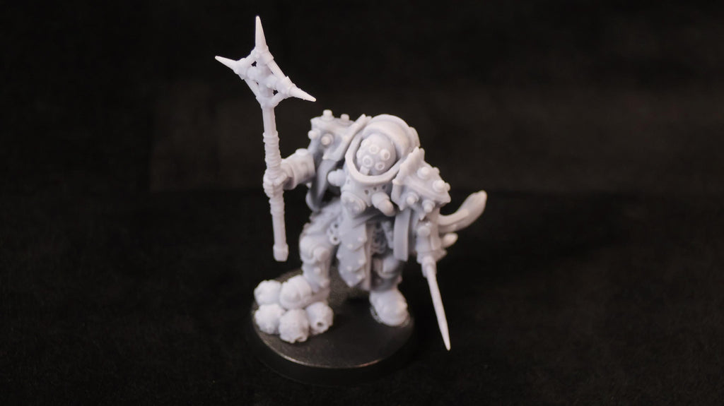 Abyssal Reavers - Grimdark Trench Proxy Miniatures - Chaplain - 32mm Resin Minis - (Diceverse)