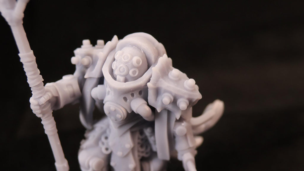 Abyssal Reavers - Grimdark Trench Proxy Miniatures - Chaplain - 32mm Resin Minis - (Diceverse)