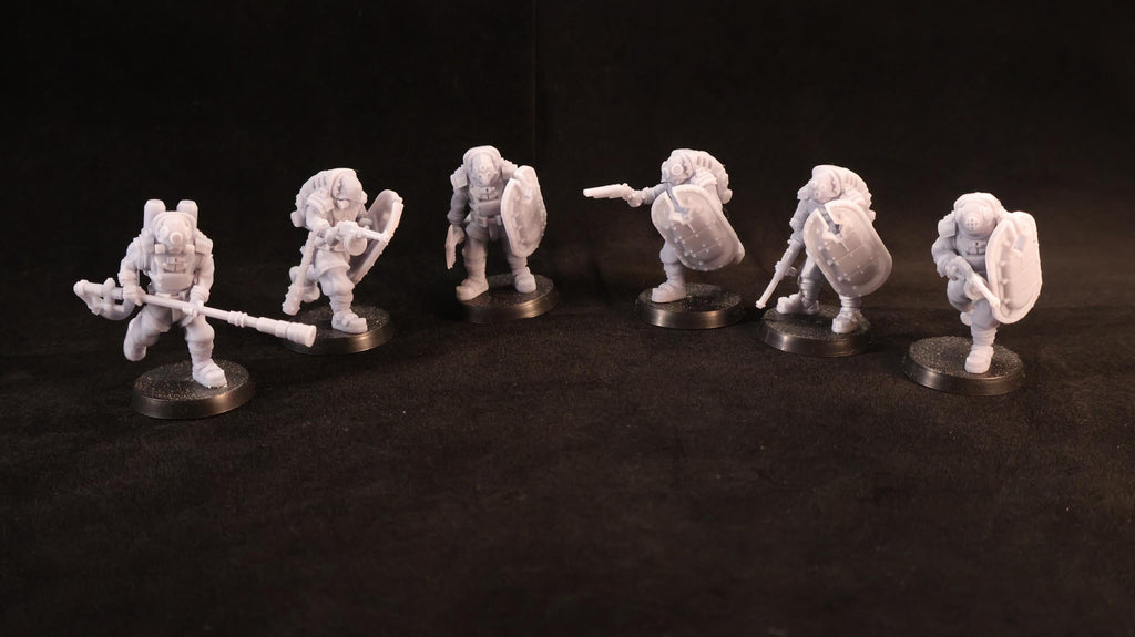 Abyssal Reavers - Grimdark Trench Proxy Miniatures - Reavers - 32mm Resin Minis - (Diceverse)
