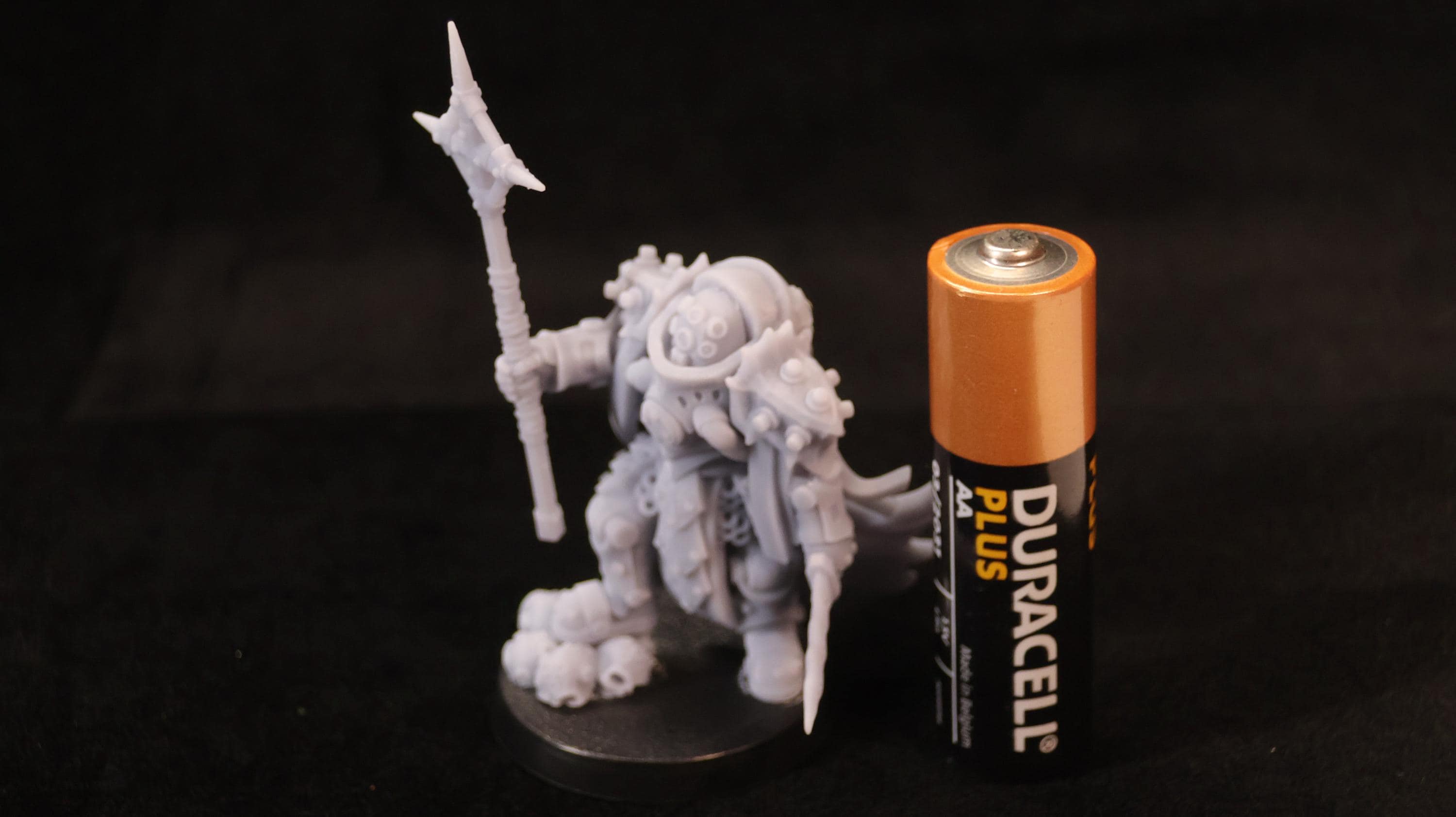 Abyssal Reavers - Grimdark Trench Proxy Miniatures - Chaplain - 32mm Resin Minis - (Diceverse)